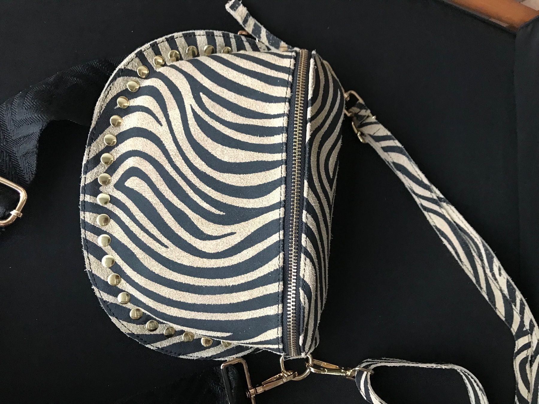 Taschen für Damen: Petit sac tigre – Gebraucht aus Grimisuat von eliseba88