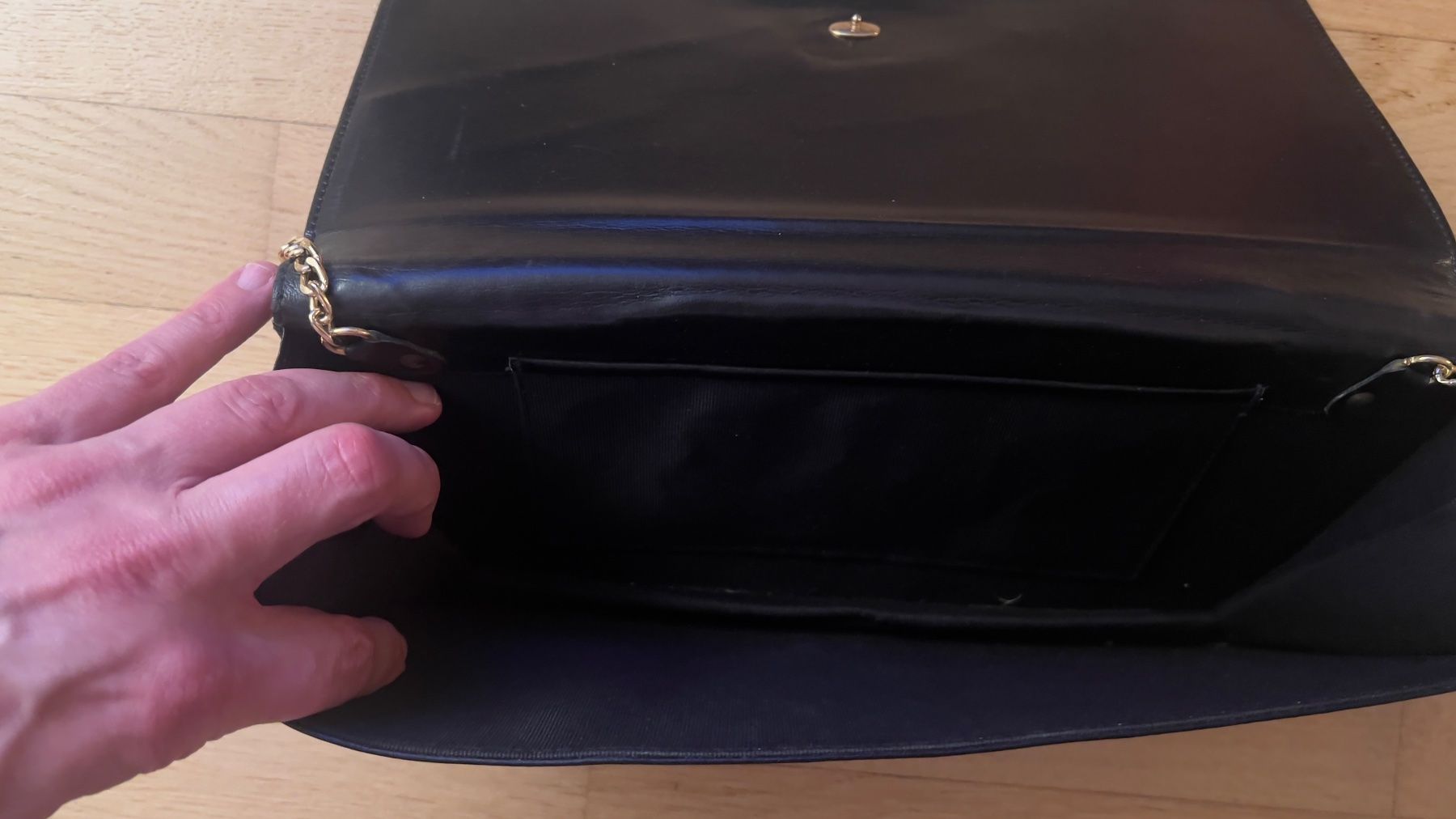 Borse da donna: Elegante Clutch, schwarzes Leder – Nuovo (secondo la descrizione) da Küsnacht ZH venduto da Gila1983 3