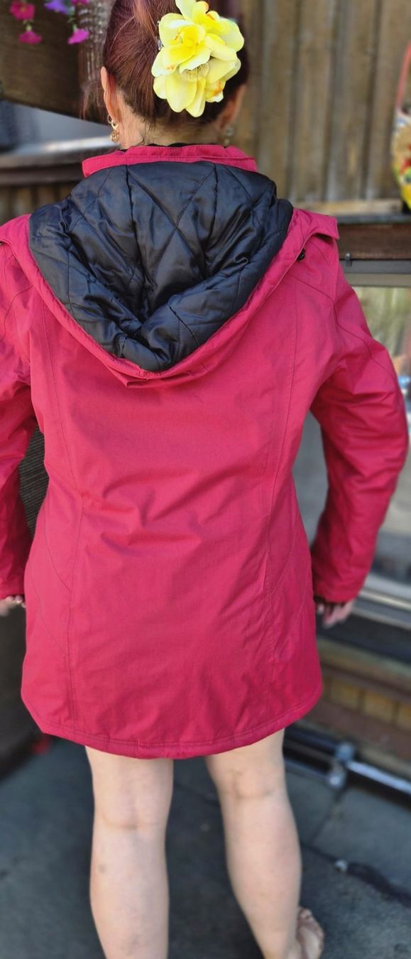 Mäntel: Wintermantel – Gebraucht aus Alpthal von sch_q92t 1