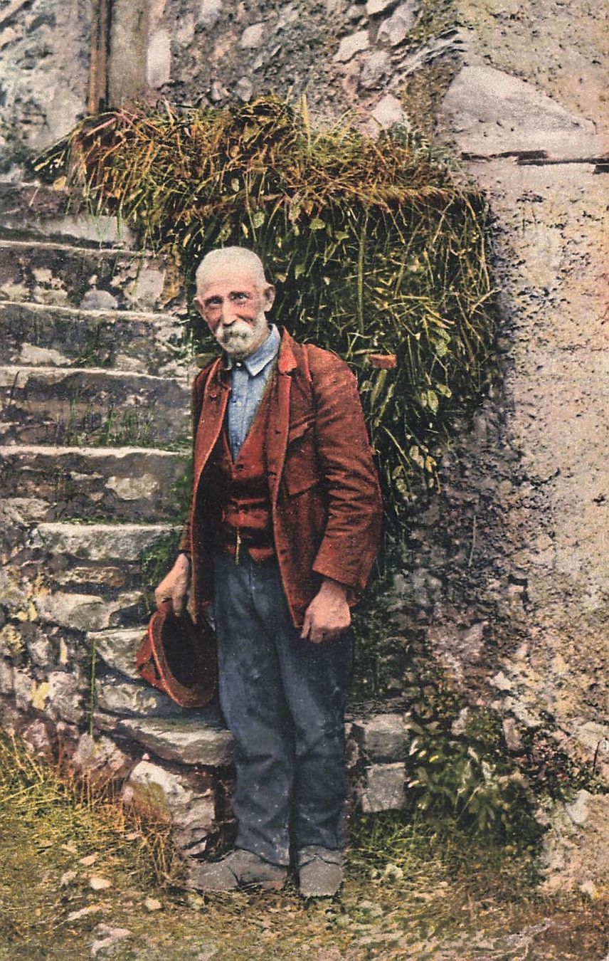 Cartoline postali: Costumi Ticinesi TI – Usato da Biasca venduto da Blenio71