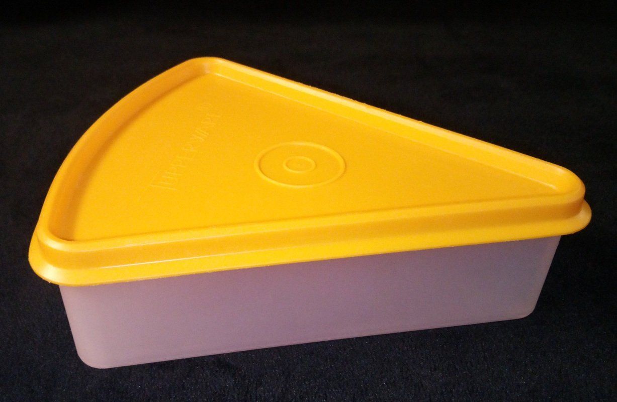 Tupperware Recipients et similaires: TUPPERWARE Käseecke / Käsebehälter mit Deckel - Vintage – D'occasion à Werdenberg par EXA-Secondhand 1