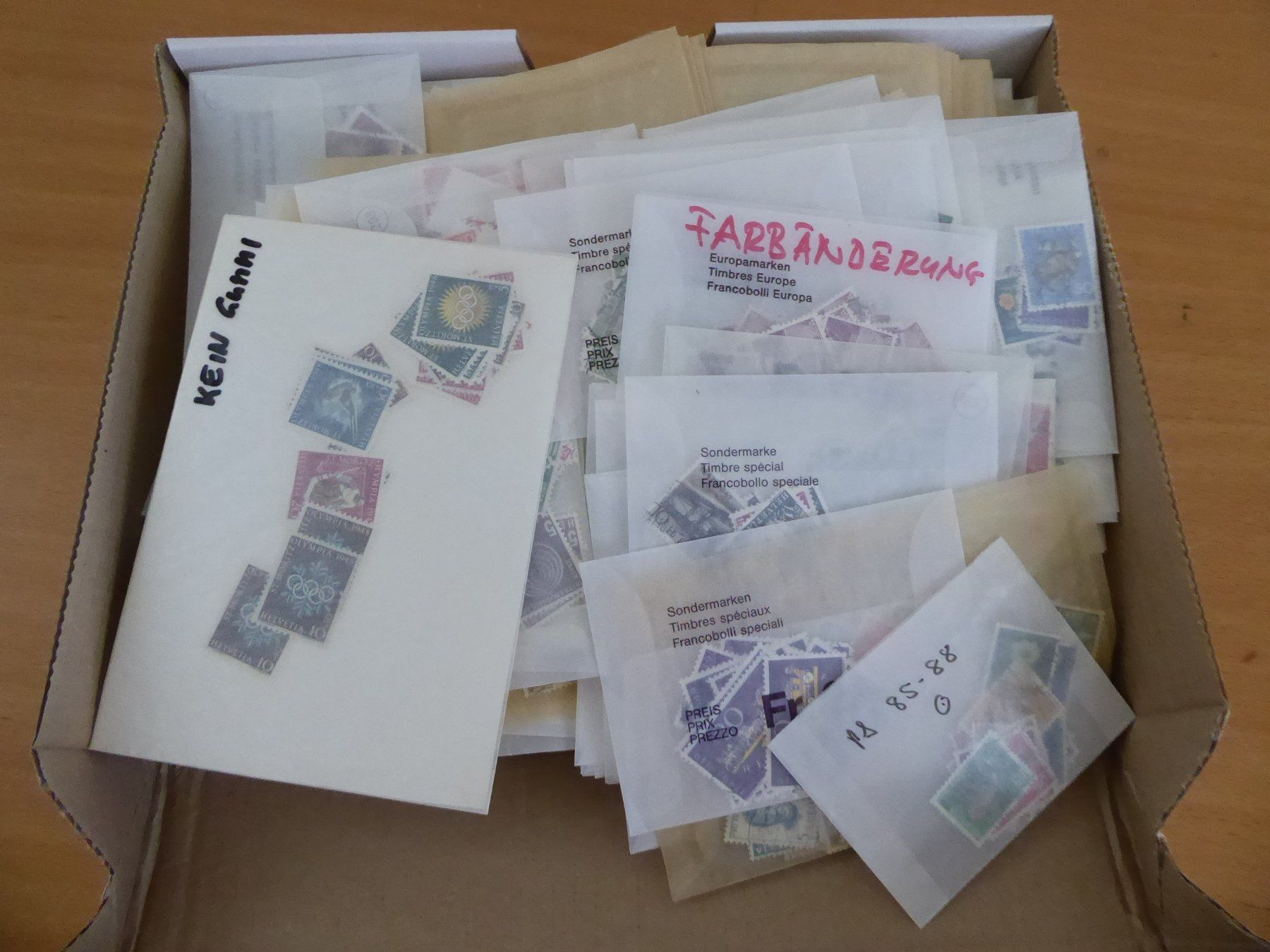 Tutti i francobolli: INTERESSANTER POSTEN BRIEFMARKEN SCHWEIZ – Usato da Rothrist venduto da swisstools