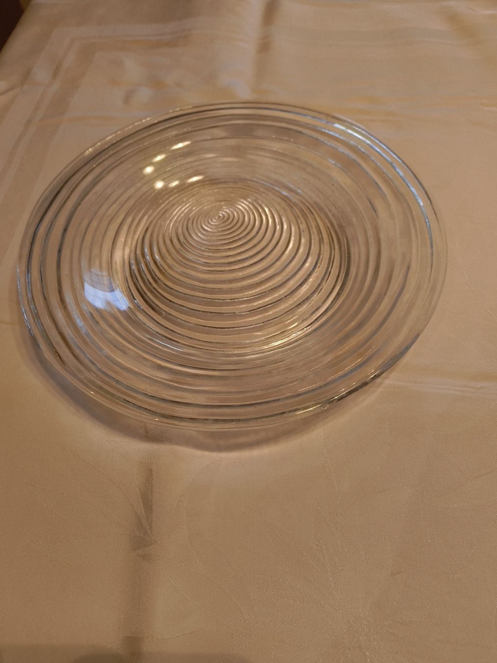 Piatti di portata: Elegante Glasplatte mit Spiralmuster 30cm – Usato da Starrkirch-Wil venduto da mar_2rqn