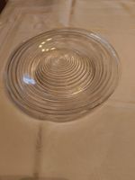 Elegante Glasplatte mit Spiralmuster 30cm