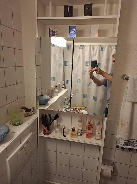 Armadietti a specchio: Badezimmer-Schrank – Usato da Zürich venduto da swi_2l72 2