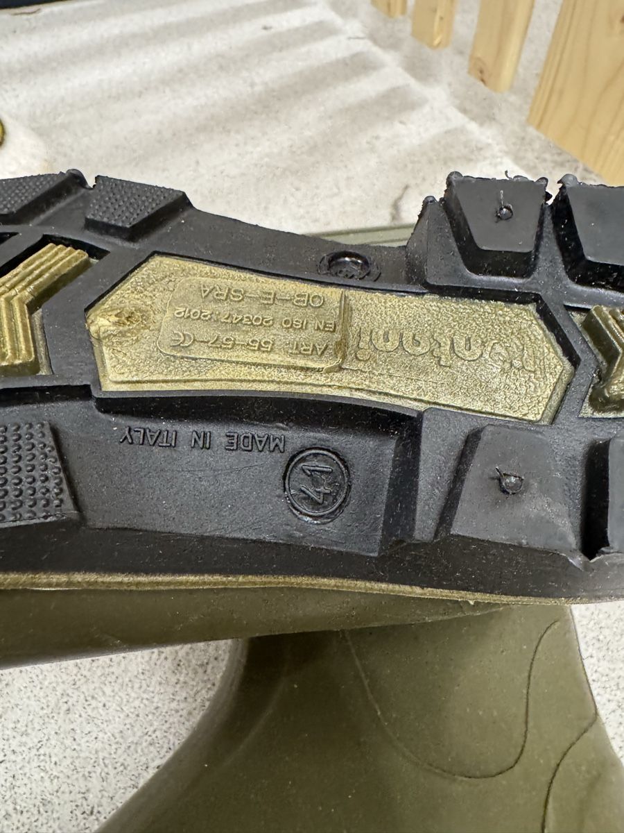 Scarpe da uomo: Gummistiefel grün NeU GR 41 – Nuovo (secondo la descrizione) da Zürich venduto da hel_6ltj 4