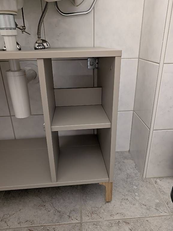 Mobili per bagno: Moderner Waschtischunterschrank / Badezimmermöbel – Usato da Luzern venduto da eli_26fz 2