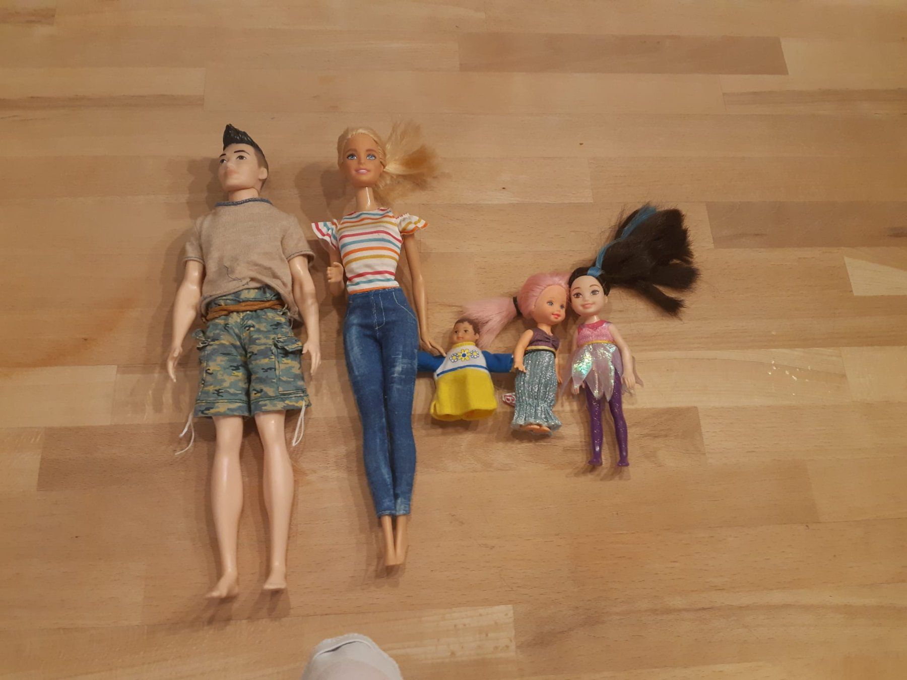 Bambole: Barbie Familie – Usato da Thundorf venduto da sondeben