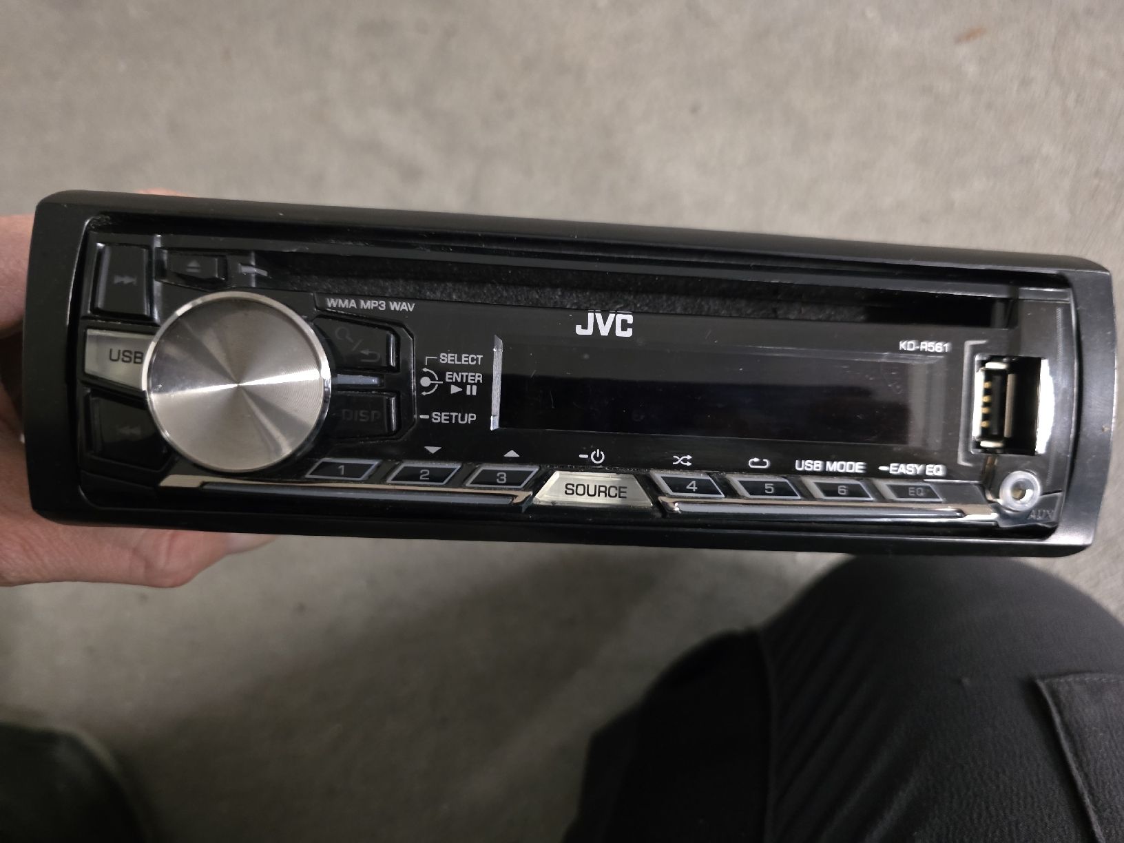 JVC Radio: JVC Autoradio KD-R561 – Usato da Schötz venduto da corrado82