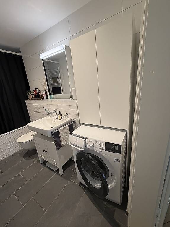 Armadi: Waschmaschinen Schrank Ikea  – Usato da Basel venduto da Ohschaumal 2