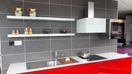 svendesi cucina componibile rossa L 303cm x 60cm