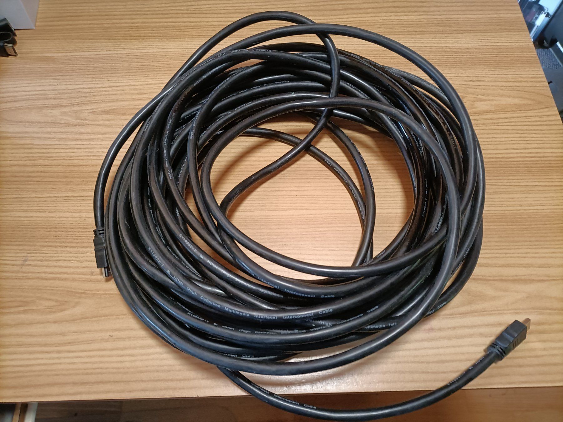 Cavi: HDMI Kabel, 20 Meter, gebraucht – Usato da Schöftland venduto da Snacketti7