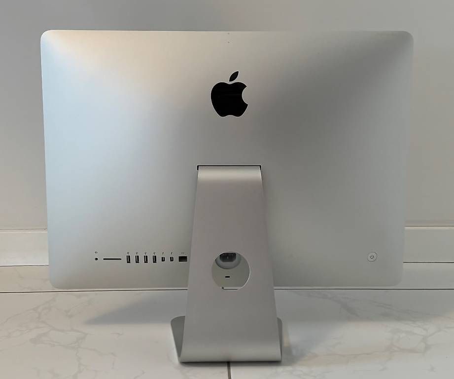 iMac late 2013 21.5インチ i7 16GB 1TB iMac 21.5インチ Late 2013