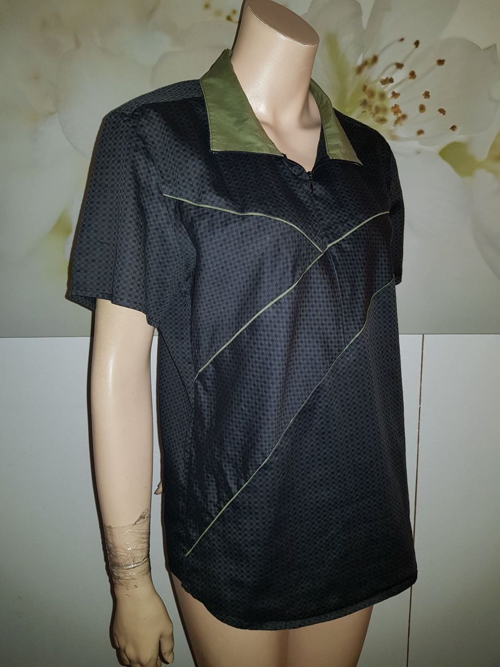 Camicette: Blouse/Bluse D.K.L.E BY LABORATOIRE   Taille/Grosse 38 – Usato da Cossonay-ville venduto da Super-Price-Quality 2