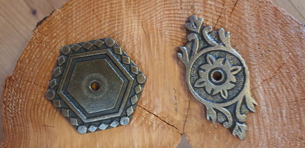 Alte Antikbeschläge Möbelbeschläge - Verkauf