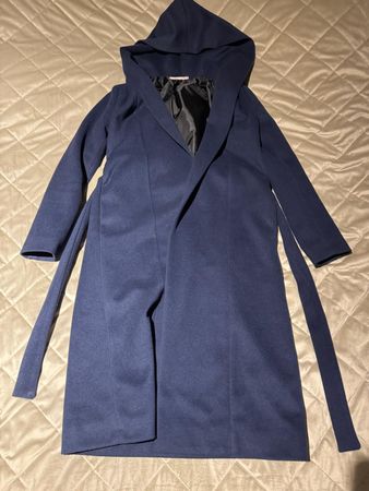 Damen-Wintermantel der Marke "The Mercer"