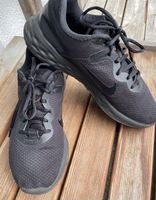 Nike Revolution 6 NN Laufschuh schwarz Gr. 41  eher 40!