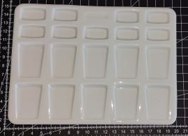 Neue Schmincke Keramikpalette zum Farbenmischen