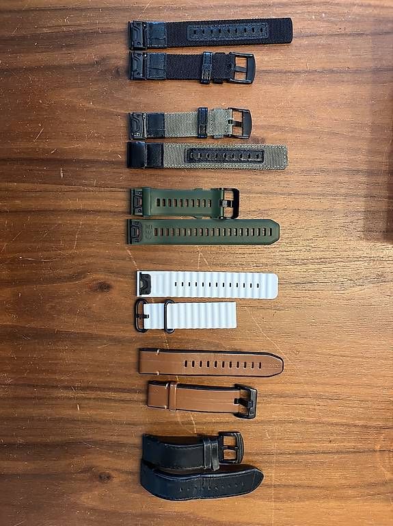 Bracelets: Bracelets Coros quickfit 24 mm – Neuf avec emballage d'origine à Genève par cho_jf98