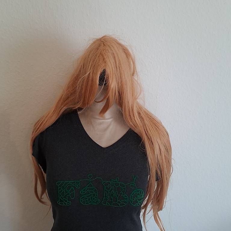Parrucche: Perücke Cosplay helles orange – Usato da Güttingen venduto da NathalieT7 1
