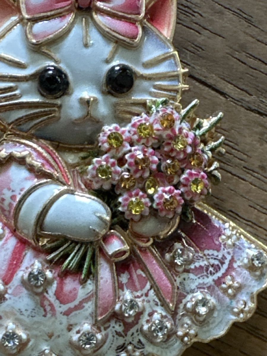 Broschen & Nadeln: Süsse Brosche mit Katze – Neu (gemäss Beschreibung) aus Trüllikon von angela4444 1