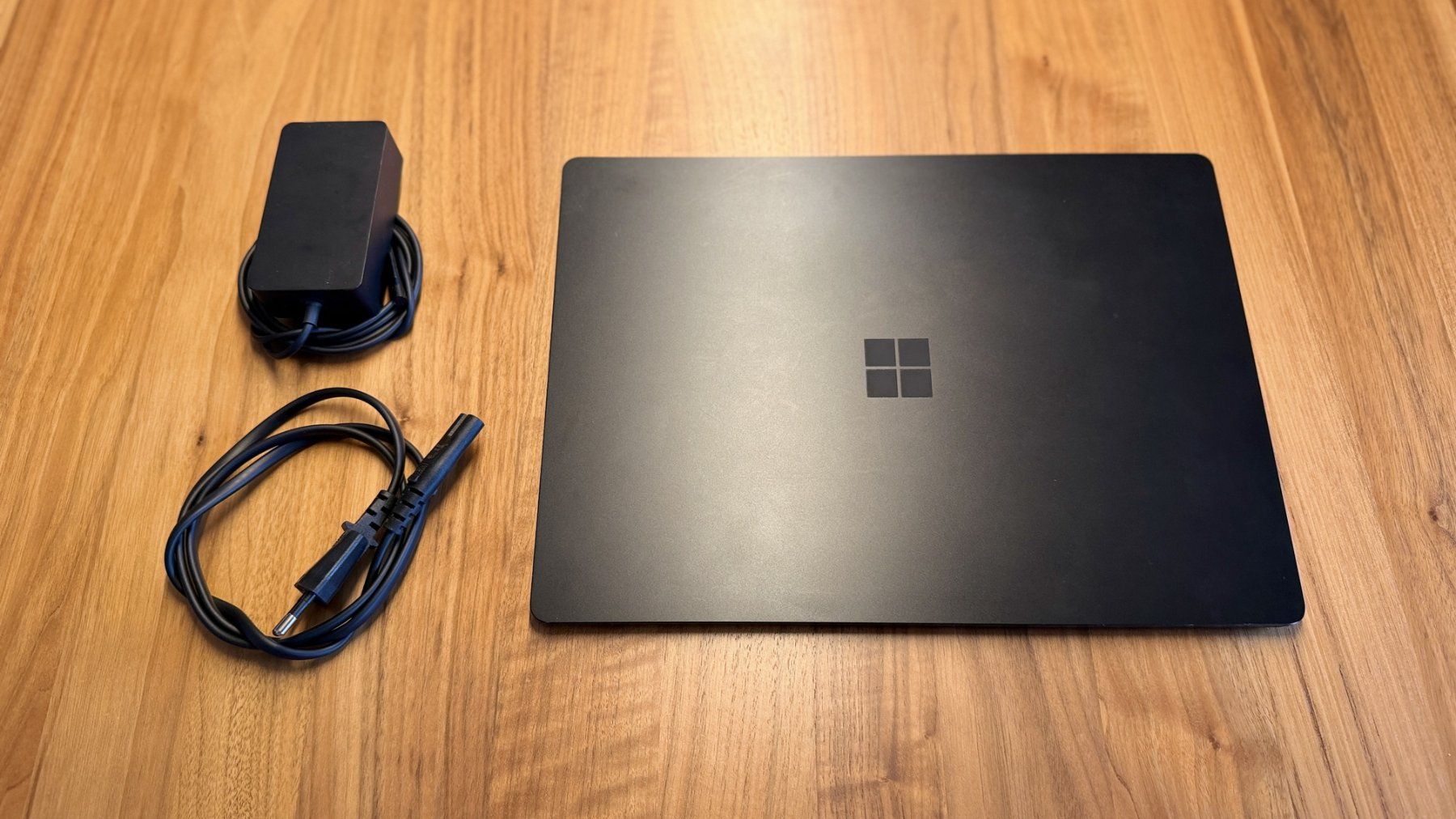 Microsoft Notebook: Microsoft Surface Laptop 4 – Usato da Zug venduto da Sirrider 1