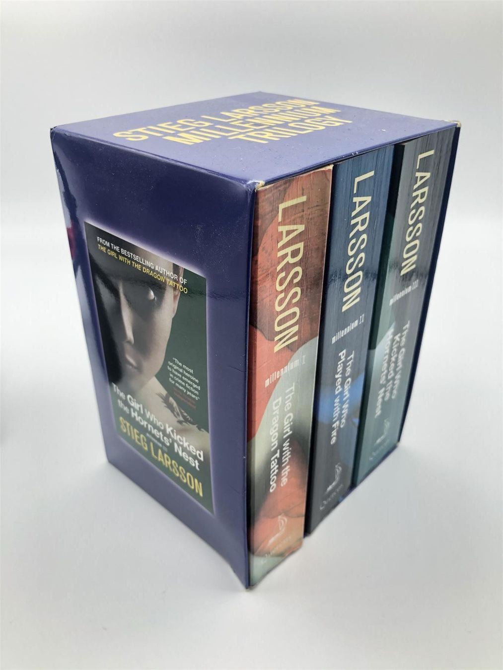 Tutti i DVDs: Millennium Trilogy Box - Stieg Larsson – Usato da Chur venduto da mojobox