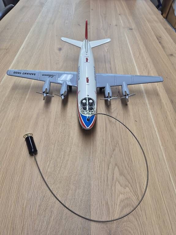 Kit di modellismo & Modellini statici: Schuco Radiant 5600 – Usato da Crans VD venduto da tgdis 4