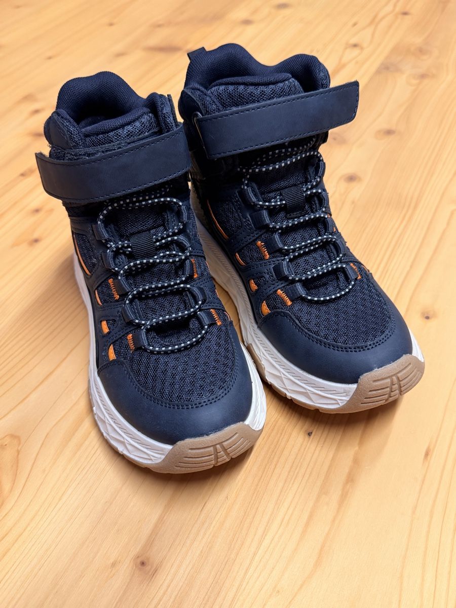 Bench Schuhe für Jungen: Bench Stiefel, neu, 33, Junge, blau – Neu und originalverpackt aus Wilen b. Wil von carpediem25