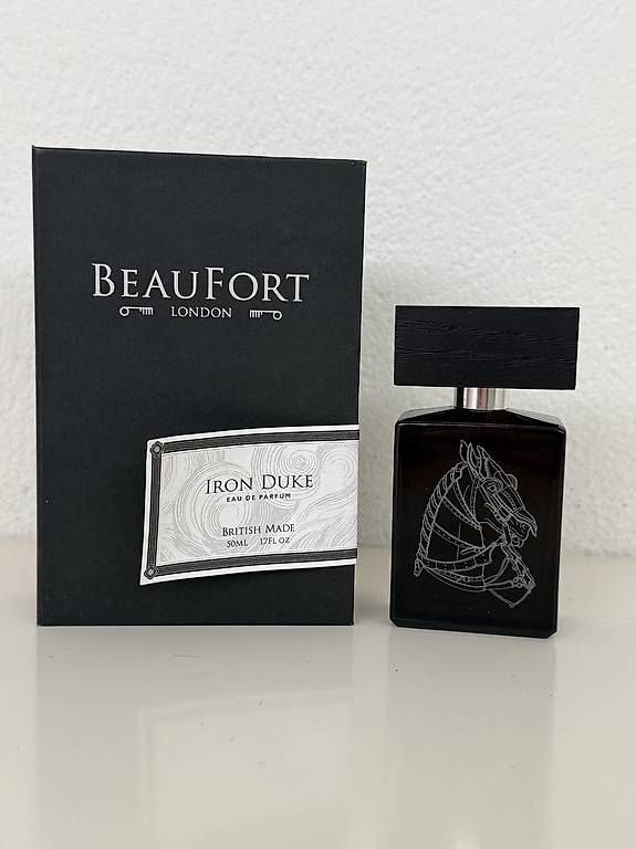 Profumi & Eau de Toilette: Beaufort Iron Duke 50ml Neuwertig – Usato da Oberentfelden venduto da JohannMilch 1