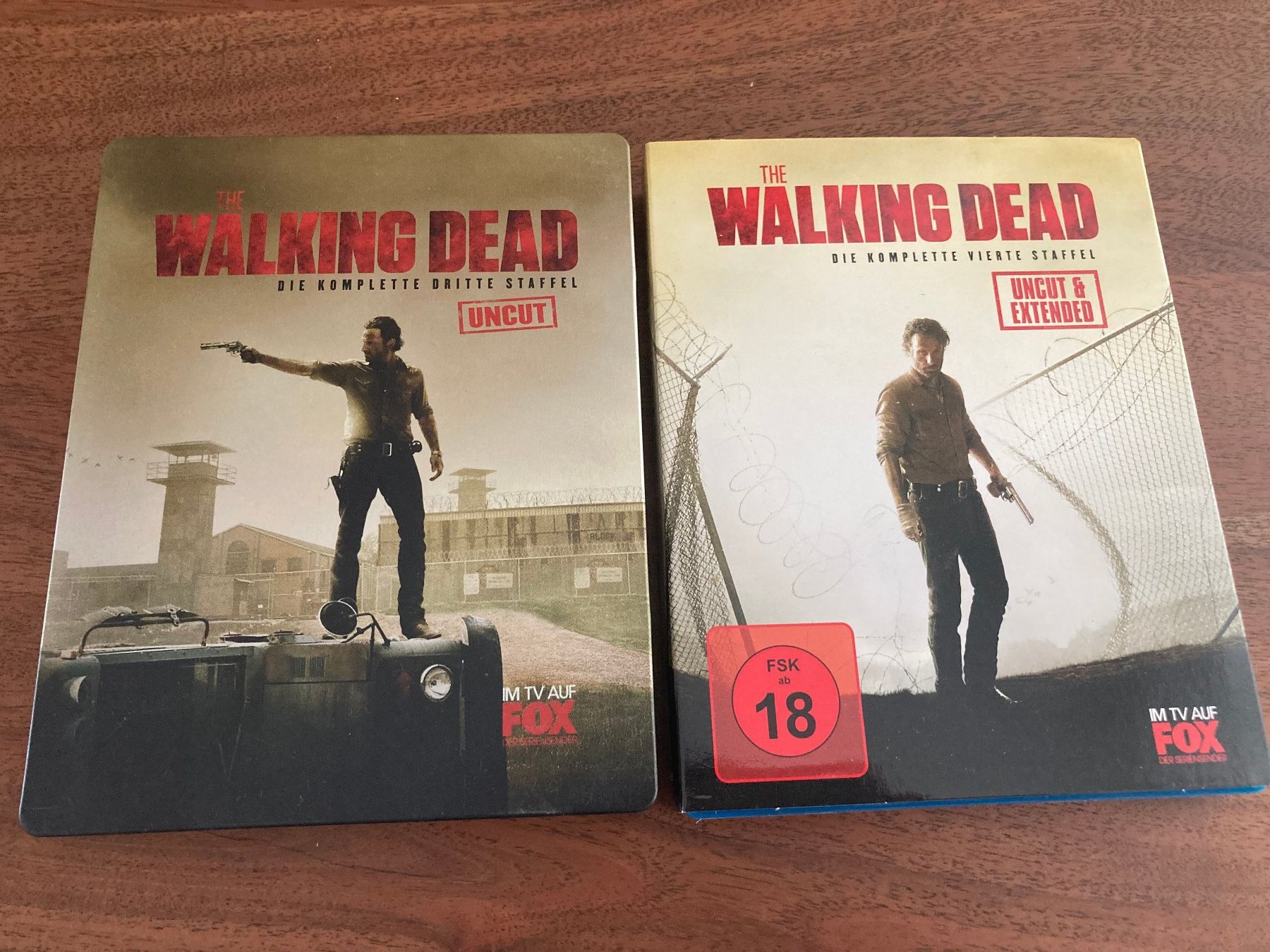 Tutti i DVDs: The Walking Dead: Staffeln 1-9 – Nuovo (secondo la descrizione) da Mauensee venduto da Etrigan 2
