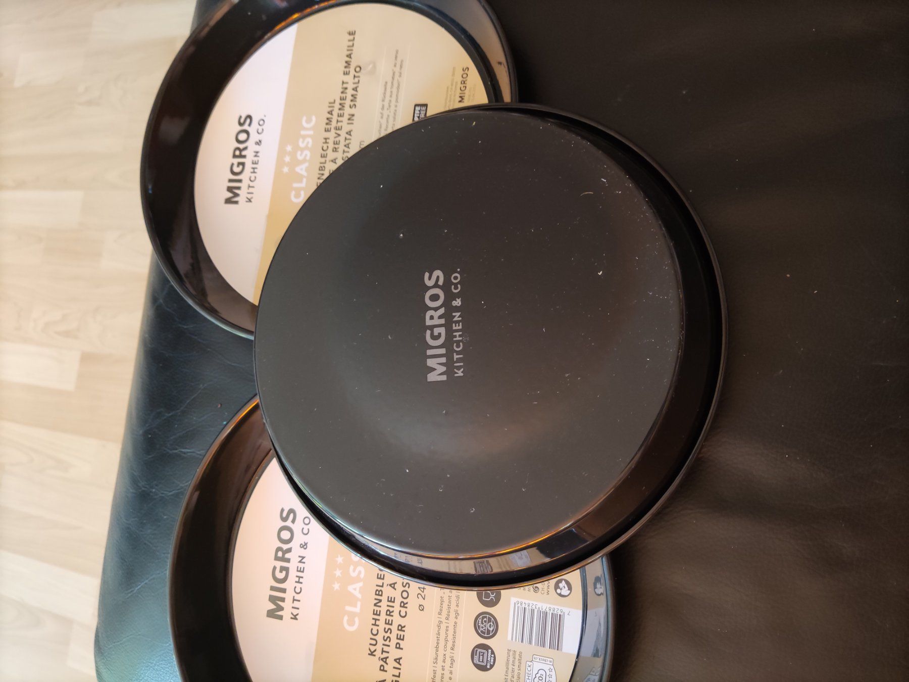 Migros Teglie da forno: Kuchenblech EMAIL  neustes Model, 24Durchmesser Neu – Nuovo e nell'imballaggio originale da Spreitenbach venduto da lucius2024 5