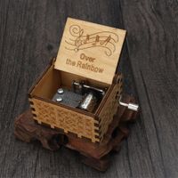 Handgefertigte Spieluhr aus Holz over the rainbow