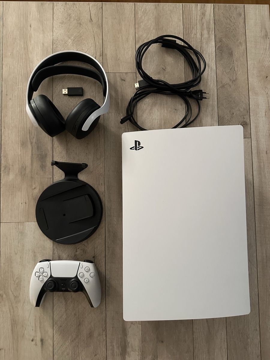 Sony Console: PS5 mit Laufwerk inkl. Controller und PULSE 3D Headset – Usato da Langenthal venduto da silni92 1