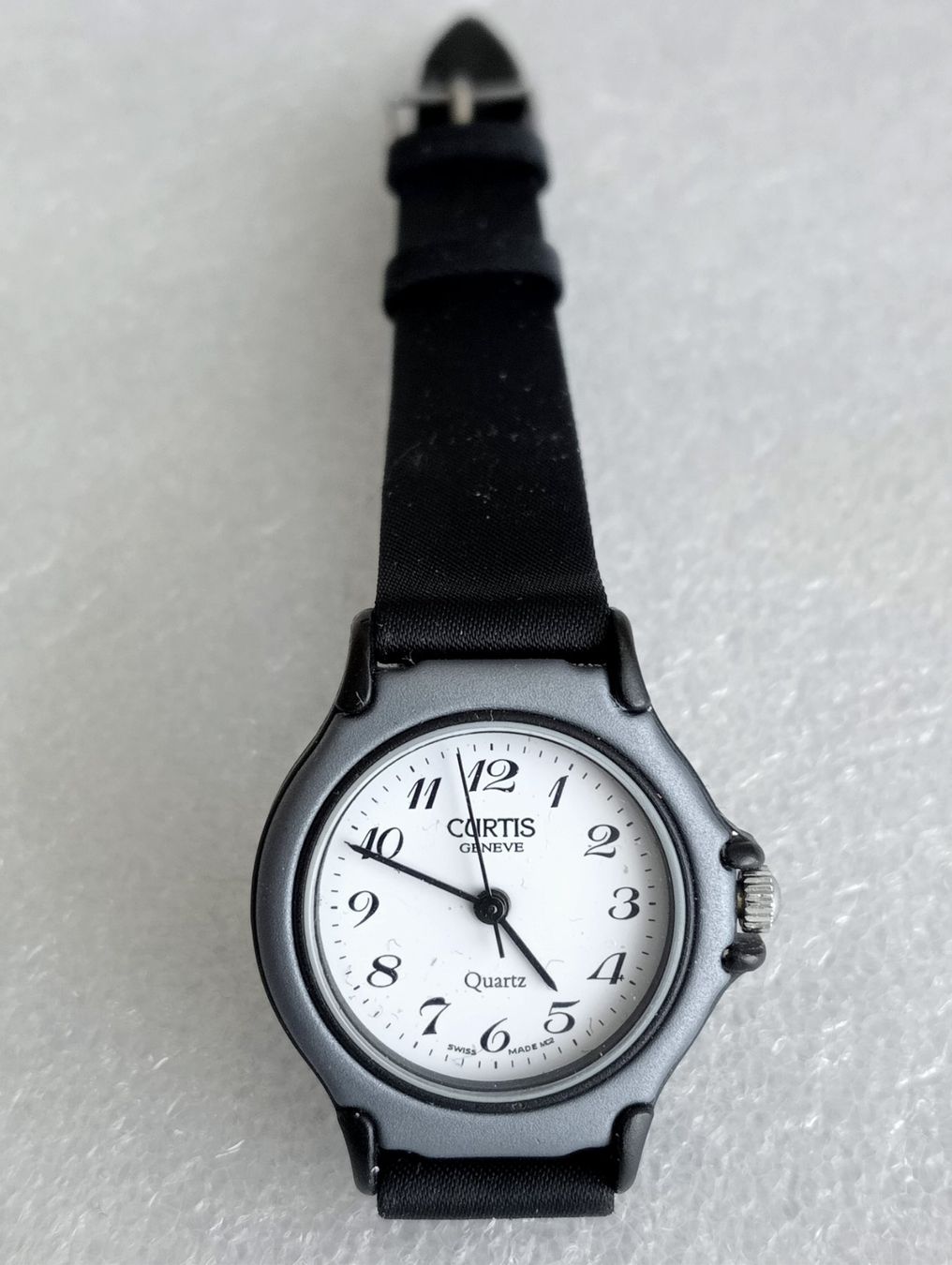 Orologi: Curtis Geneve  Damenuhr,  Swiss Made – Nuovo (secondo la descrizione) da Zürich venduto da sendbad