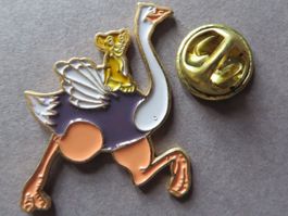 PIN DISNEY KÖNIG DER LÖWEN, SIMBA MIT VOGEL STRAUSS