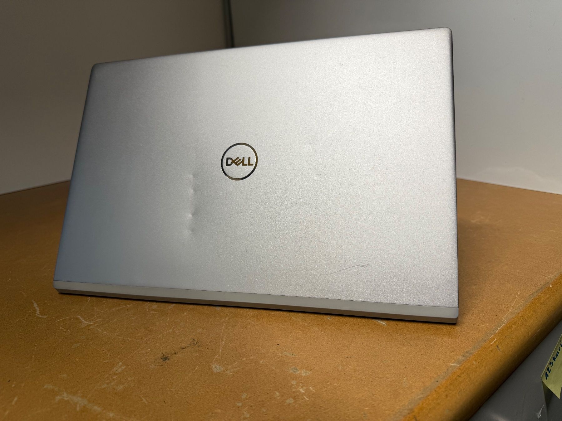 Dell Notebook: Dell Vostro 5402 Notebook 14" – Usato da Zürich venduto da muha 3