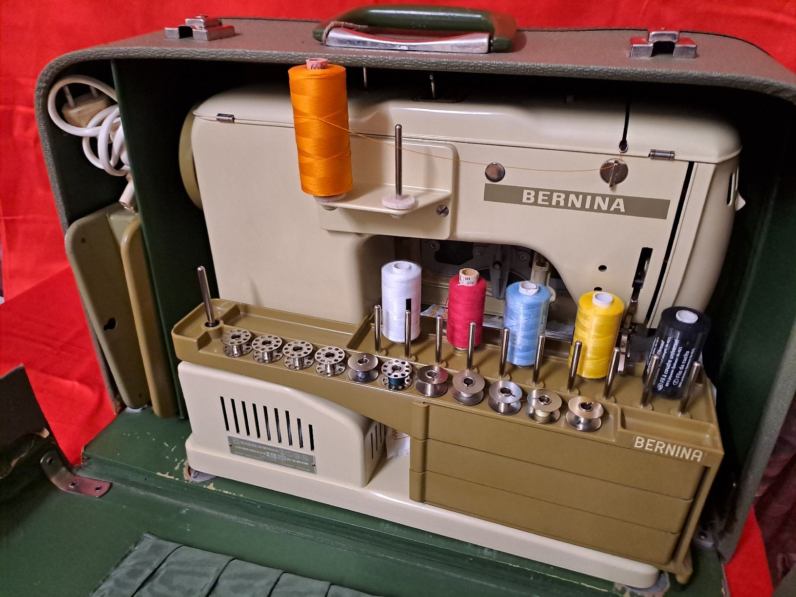 Bernina Nähmaschinen: Bernina 730 record – Gebraucht aus Belp von amalija 5