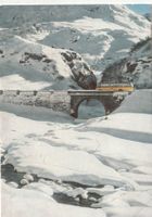 Postauto am Julierpass