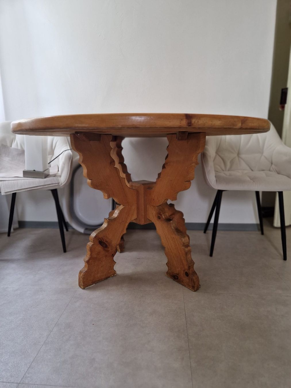 Tavoli: Arventisch rund – Usato da Sils im Domleschg venduto da platin01