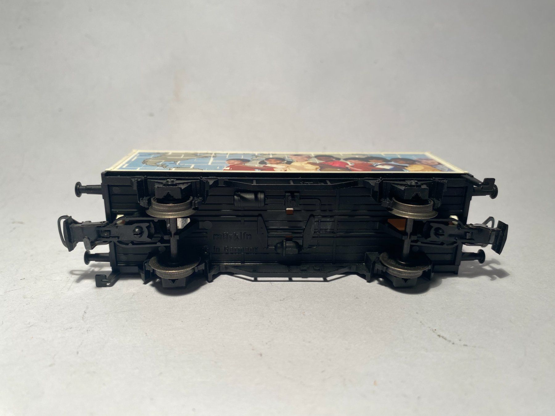 Märklin Modellini di ferrovie: Märklin Containerwagen UNICEF, AC Achsen – Usato da Buchrain venduto da Modellbahn11 5