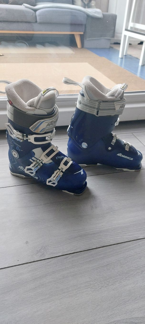 Nordica Scarpe da donna: Skischuhe NORDICA Move – Nuovo (secondo la descrizione) da Geuensee venduto da Itingen1 1
