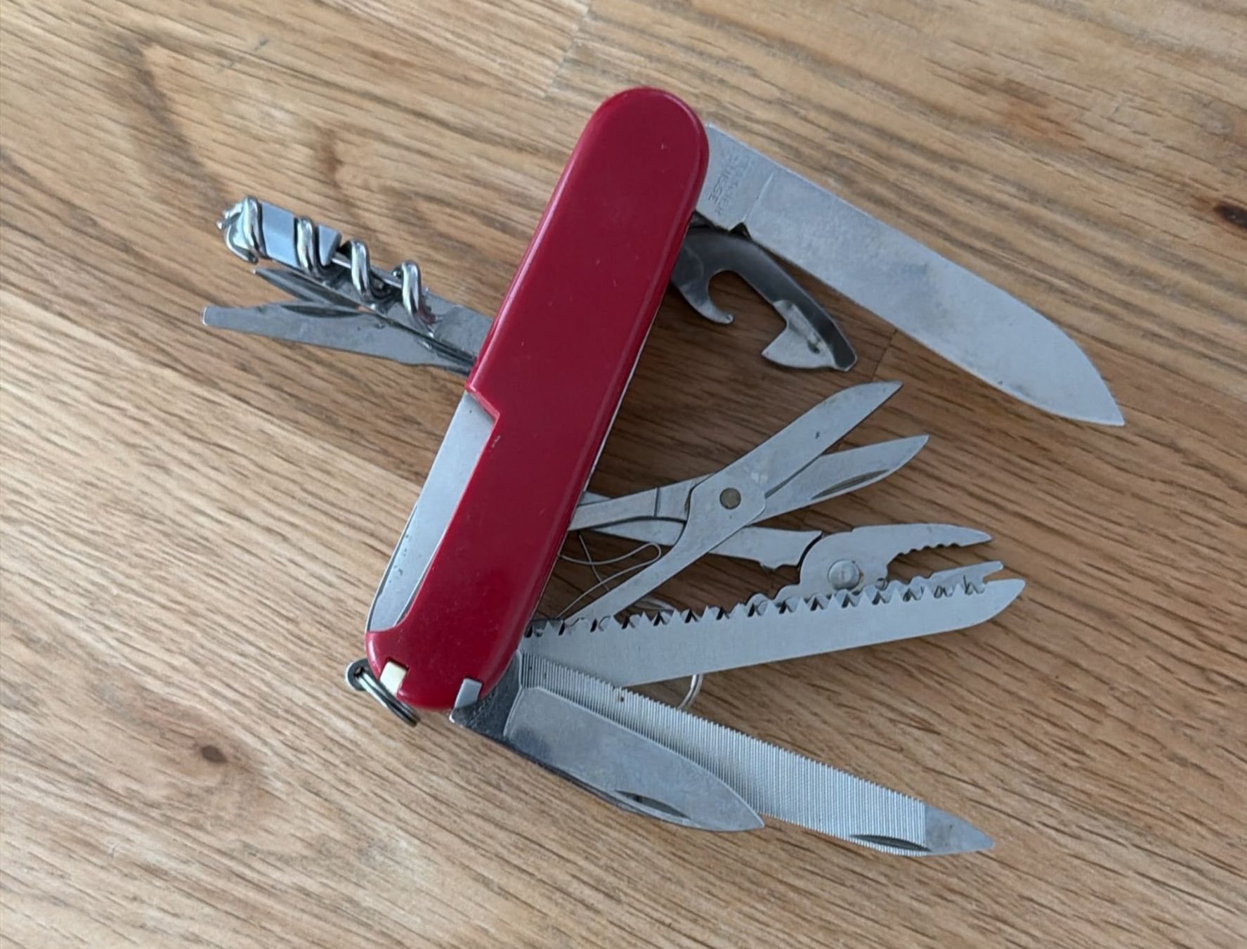 Victorinox Couteaux de poche: VICTORINOX TASCHENMESSER – D'occasion à Zürich par Frei-Occasionen 3