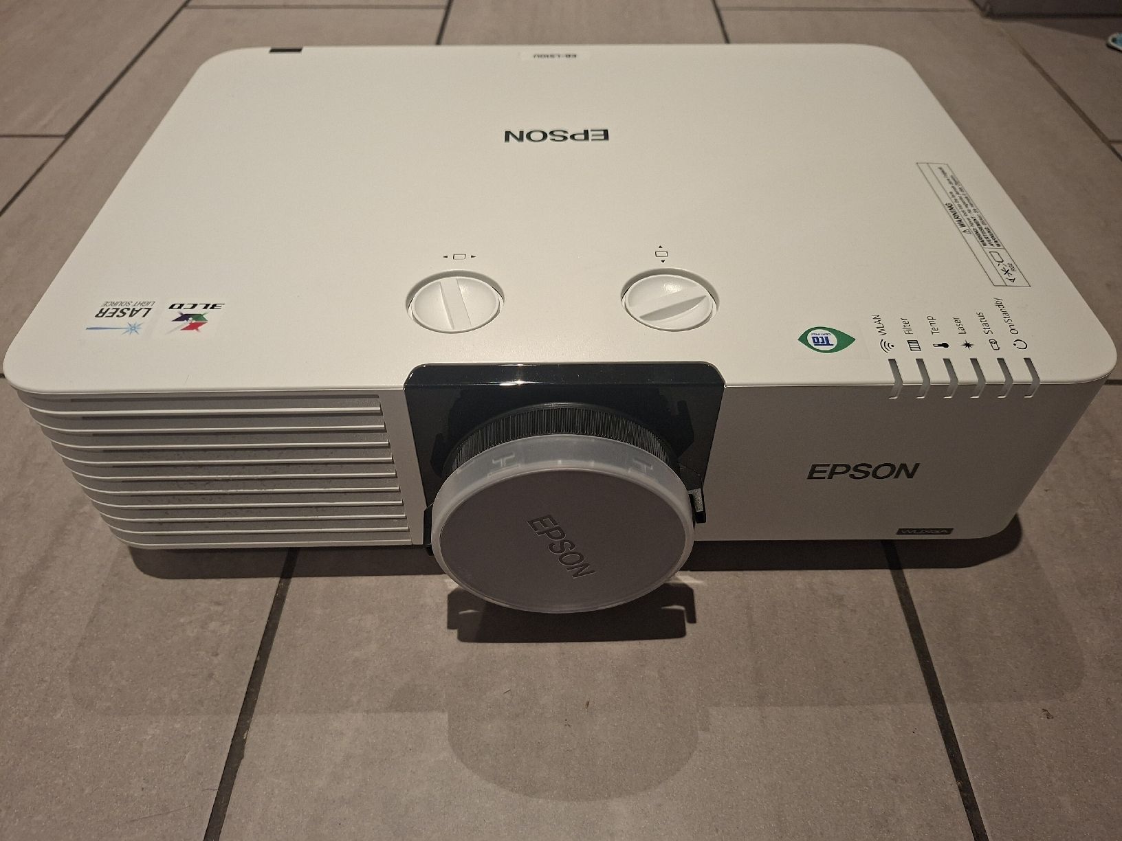 Epson Videoprojektoren: Epson EB L-510U Heimkinobeamer – Gebraucht aus Affoltern am Albis von Noah_7qhj 1