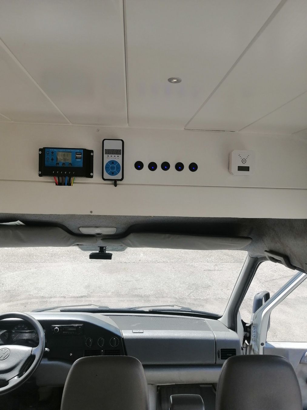 Veicoli commerciali: CAMPER VW LT 28, DIESEL. Ein bisschen Nostalgie – Usato da Cham venduto da SULZER01 8