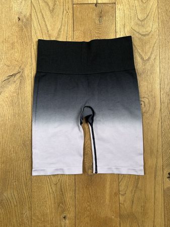 Zebra Sport Shorts, Schwarz/Lila, Grösse S
