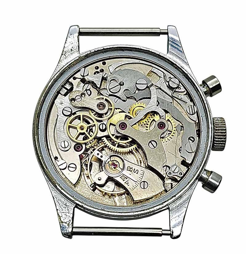 Swiss Orologi: Vintage-Chronograph "Militär-Stil" – Usato da Zug venduto da BAMBI51 4