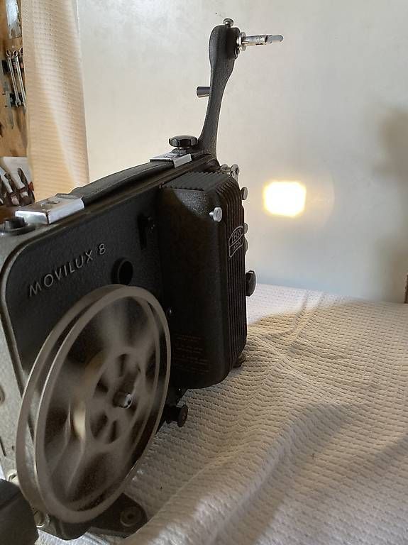 Proiettori: Vintage projecteur – Usato da Neuchâtel venduto da pet_t7ks 3