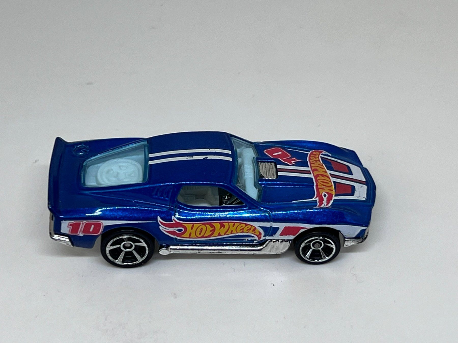 Hot Wheels Modellini d'auto: Hot Wheels Blvd. Bruiser – Nuovo (secondo la descrizione) da Wildegg venduto da LaaBoutique 1