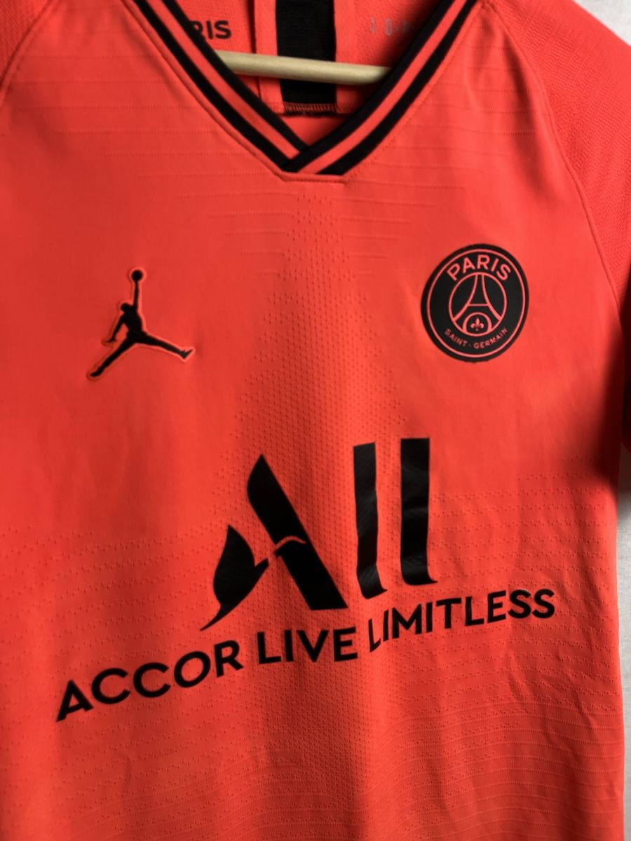 Jordan Canottiere & Pantaloni: Maillot PSG Jordan 2019 – Nuovo (secondo la descrizione) da Les Avanchets venduto da lunedeneige.shop 1